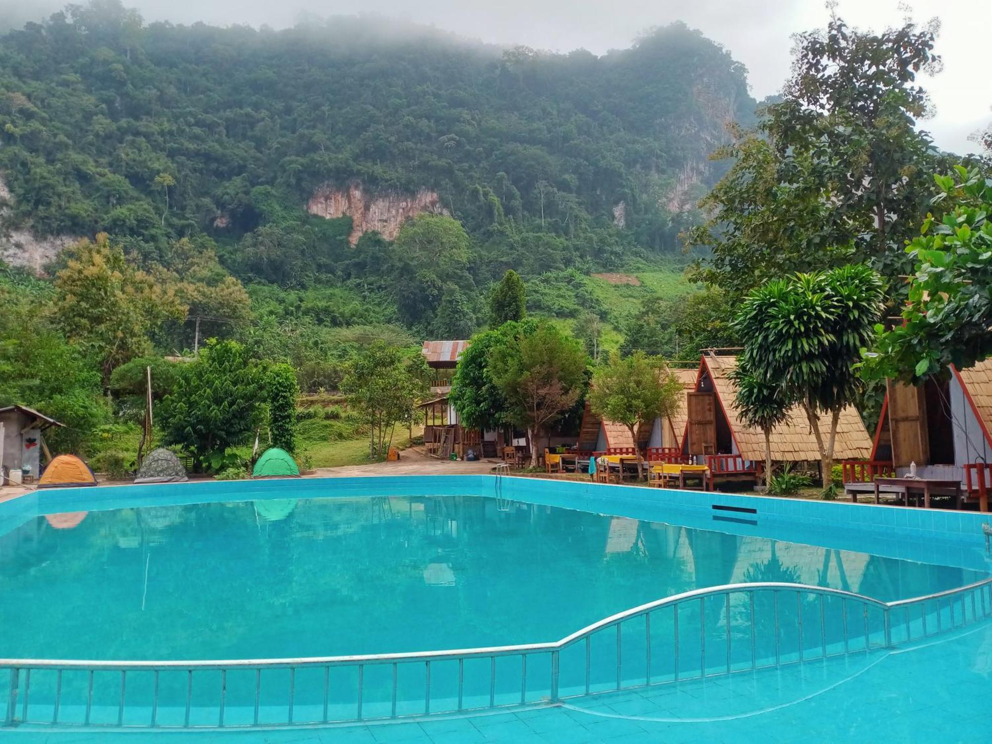 Campingsite Swimming Pool Ban Nongkham Εξωτερικό φωτογραφία
